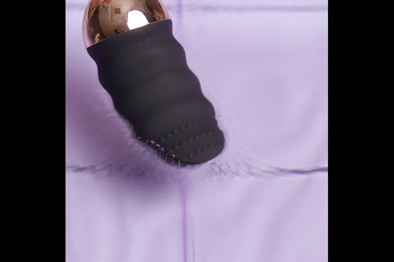 Teazers Ribbed Vibrating Egg With Remote Control